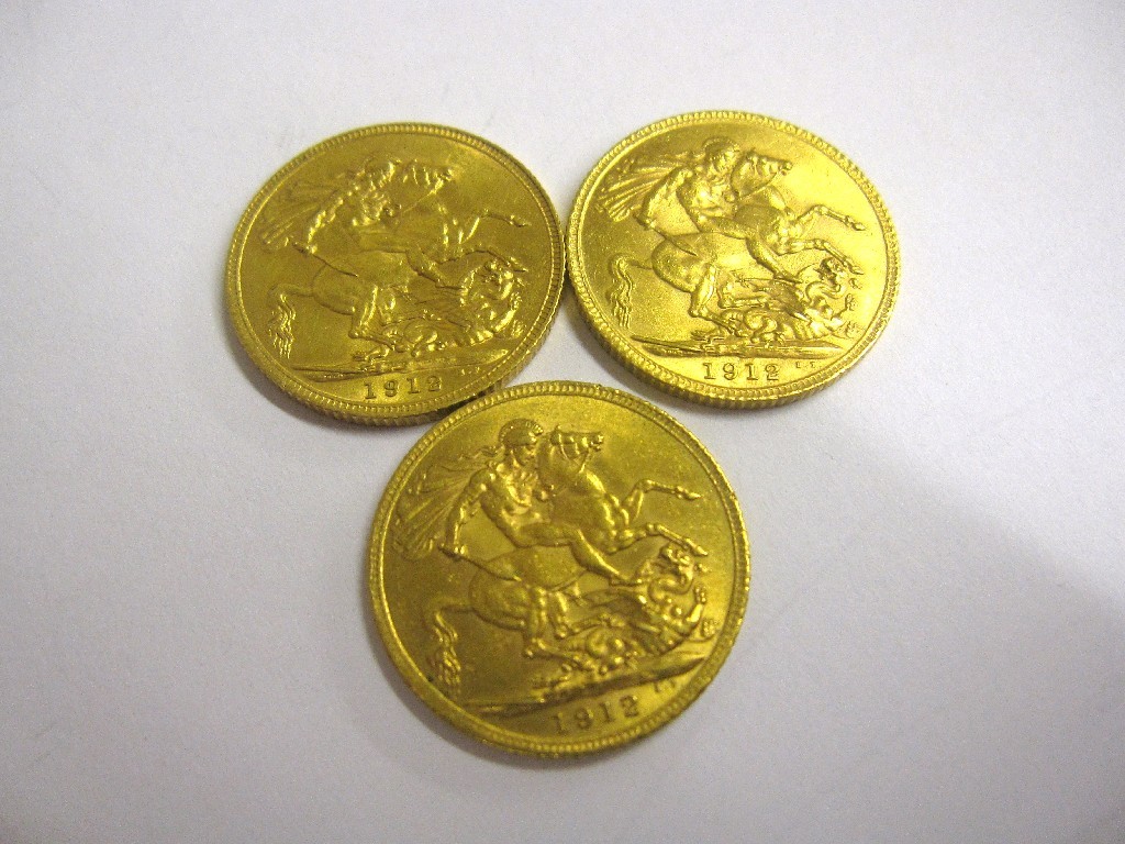 Appraisal: Three George V sovereigns all dated