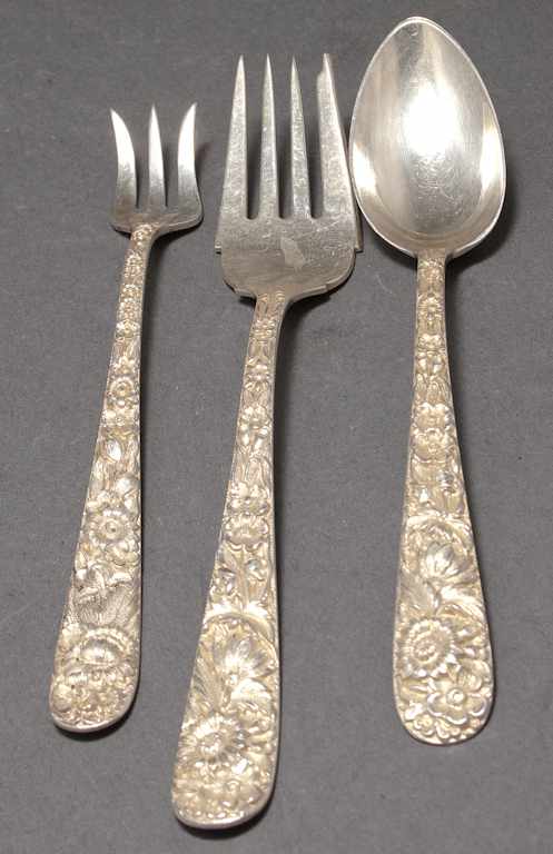 Appraisal: Group of American sterling silver flatware in the ''Repousse'' pattern