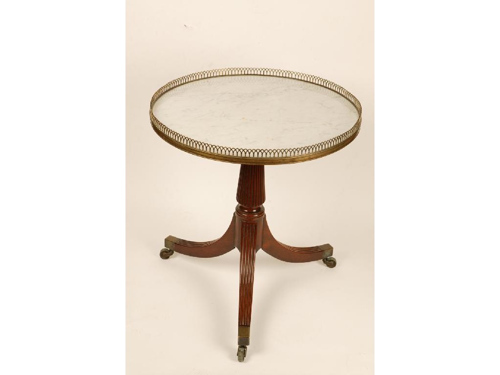 Appraisal: A REGENCY MAHOGANY TABLE in the manner of Gillows of