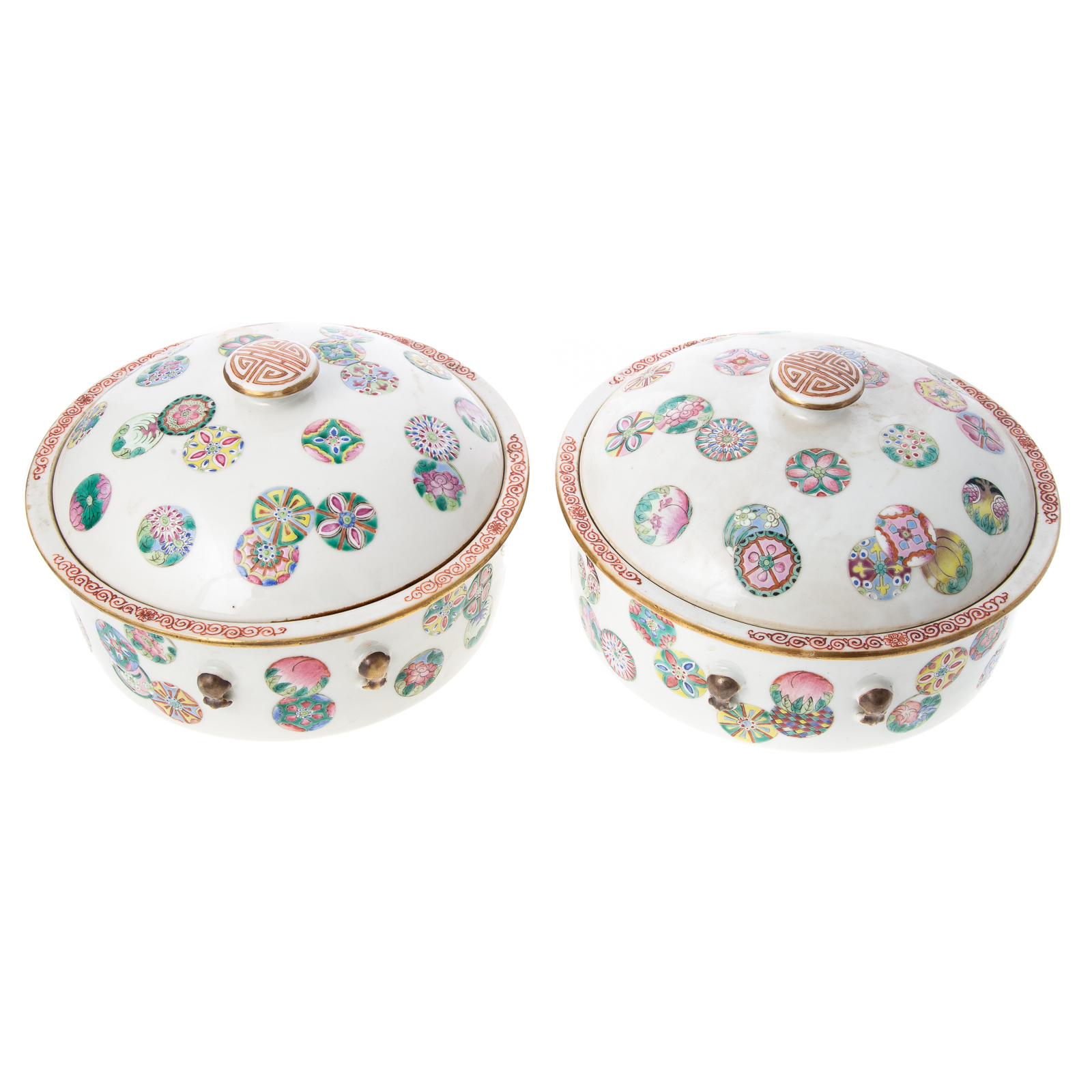 Appraisal: A PAIR OF CHINESE EXPORT COVERED SERVING DISHES Daoguang Era