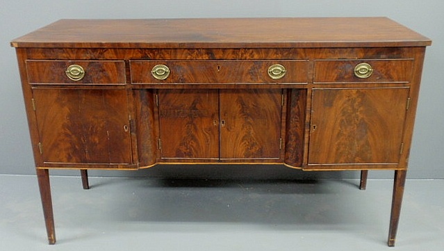 Appraisal: Hepplewhite mahogany sideboard c with flame grained front h x