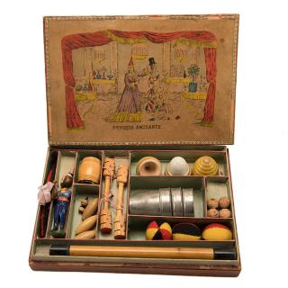 Appraisal: Physique Amusante magic set Paris ca Handsome magic set with