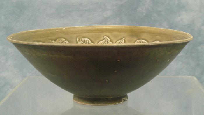 Appraisal: Green Oriental pottery bowl floral decoration d h Estimate -