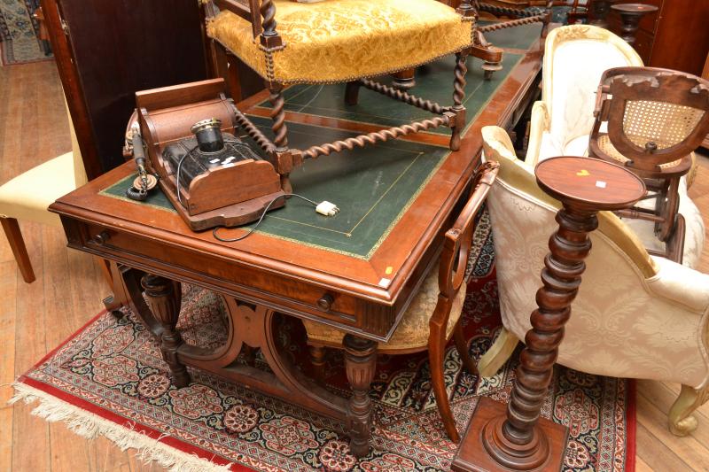 Appraisal: AN IMPRESSIVE ANTIQUE STYLE LIBRARY TABLE WITH LEATHER INSET TOP