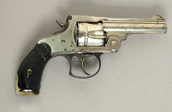 Appraisal: A Smith amp Wesson double action revolver Serial no caliber