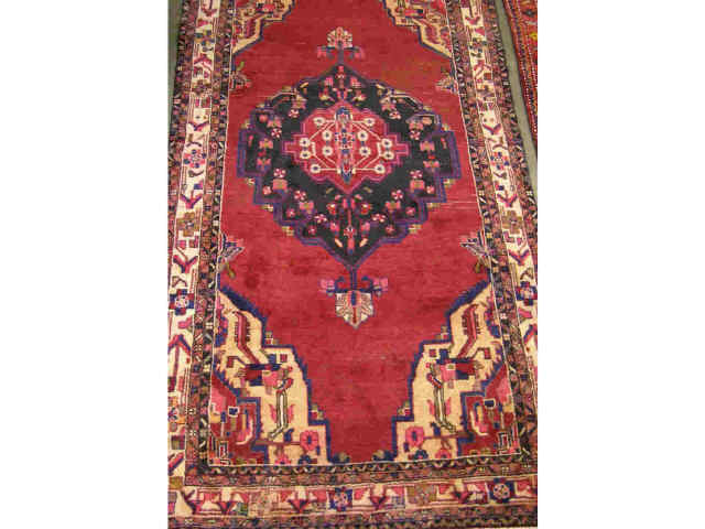 Appraisal: Kord design oriental rug ' x '