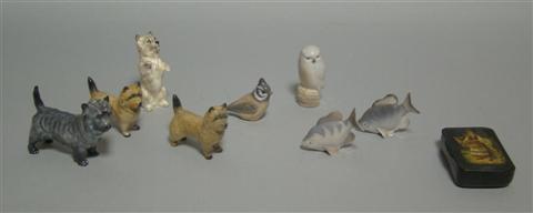 Appraisal: GROUP OF ANIMAL FIGURINES Including four fogs two fish a