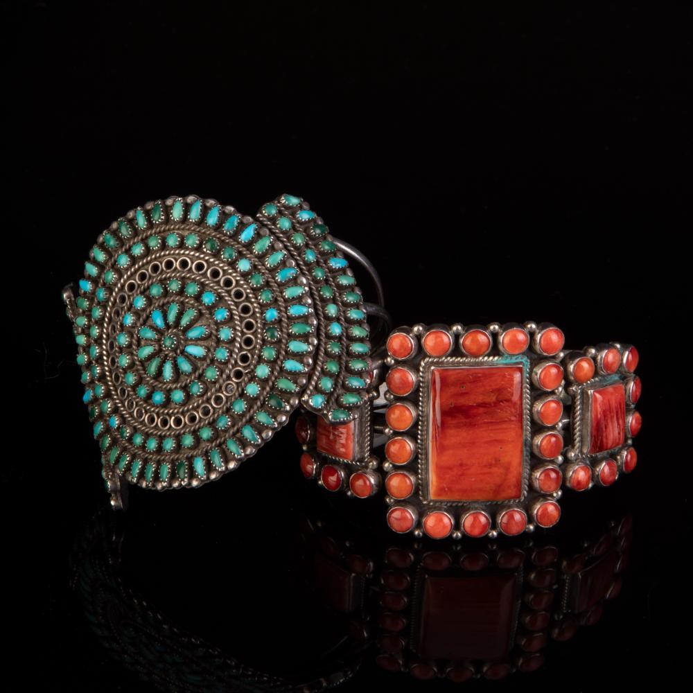 Appraisal: PAIR OF BRACELETS ZUNI BRACELET DIN NAVAJO BRACELET - Pair