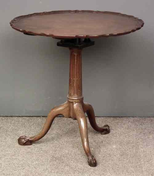 Appraisal: A mahogany circular tray top tripod table of George III