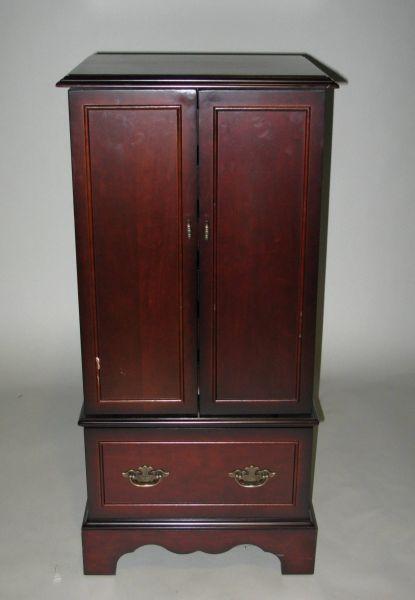 Appraisal: Chippendale Style Jewelry Cabinet two doors open to reveal a