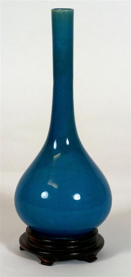 Appraisal: An th century Chinese crackle glazed monochrome turquoise bottle vase