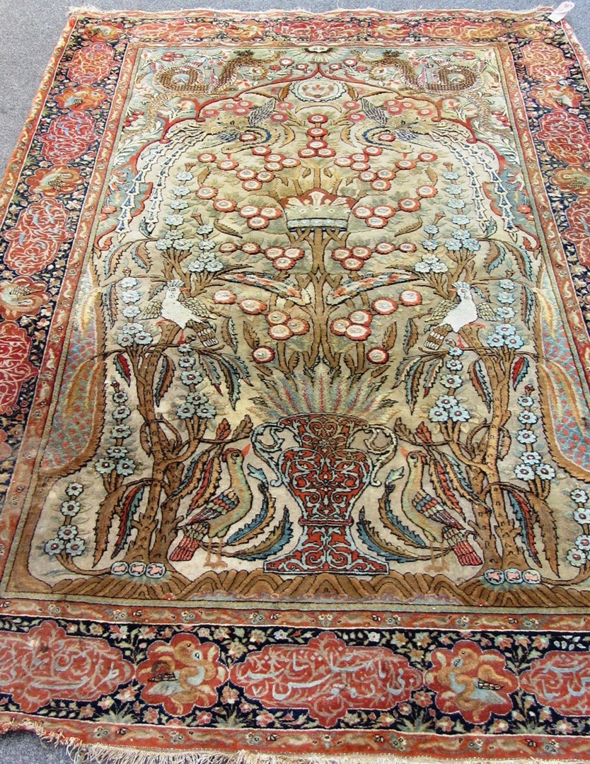 Appraisal: A Kashan Souf prayer rug Persian the beige mihrab with