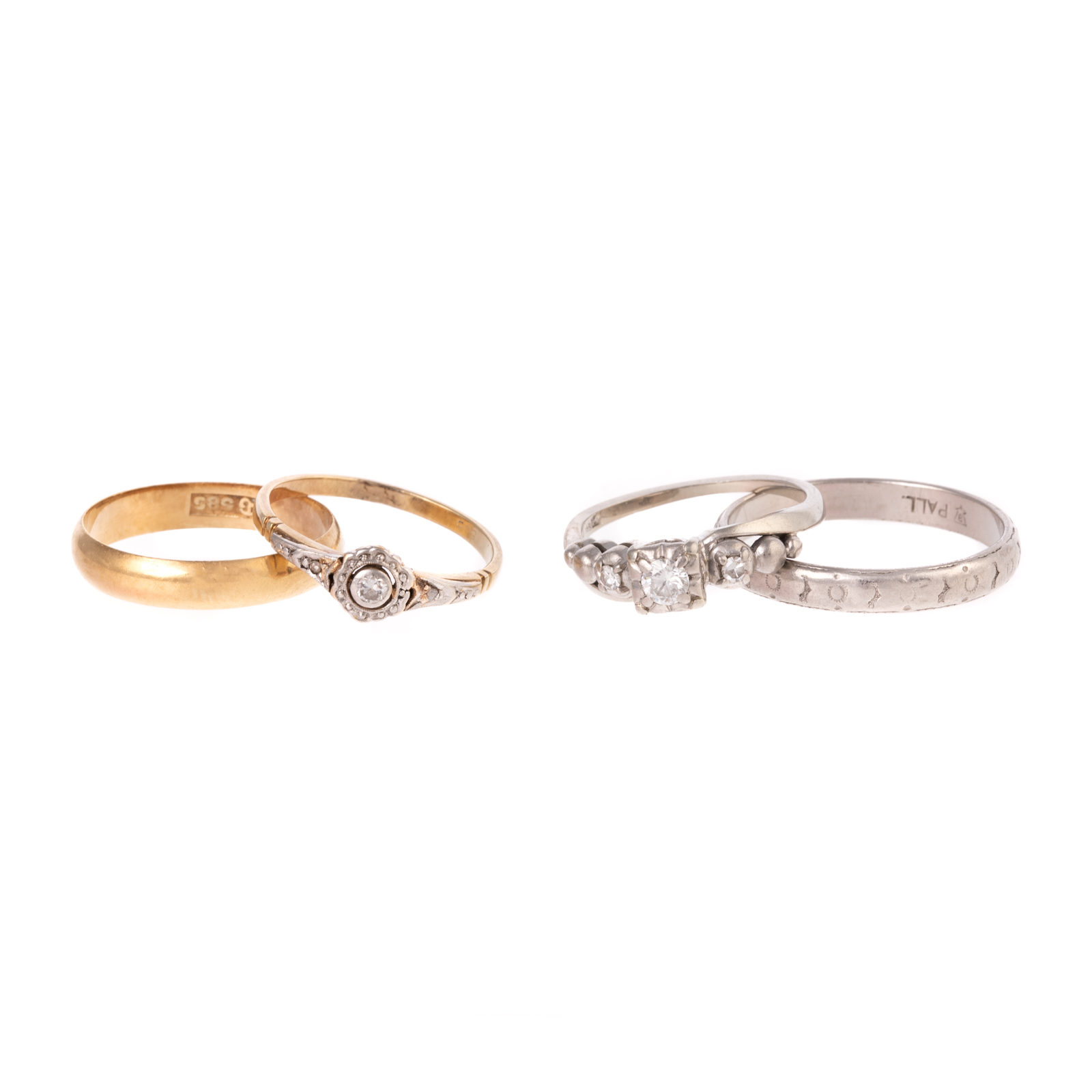 Appraisal: AN ASSORTMENT OF DIAMOND RINGS BANDS IN GOLD K white