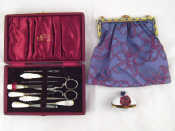 Appraisal: A manicure set of nine items some added in a