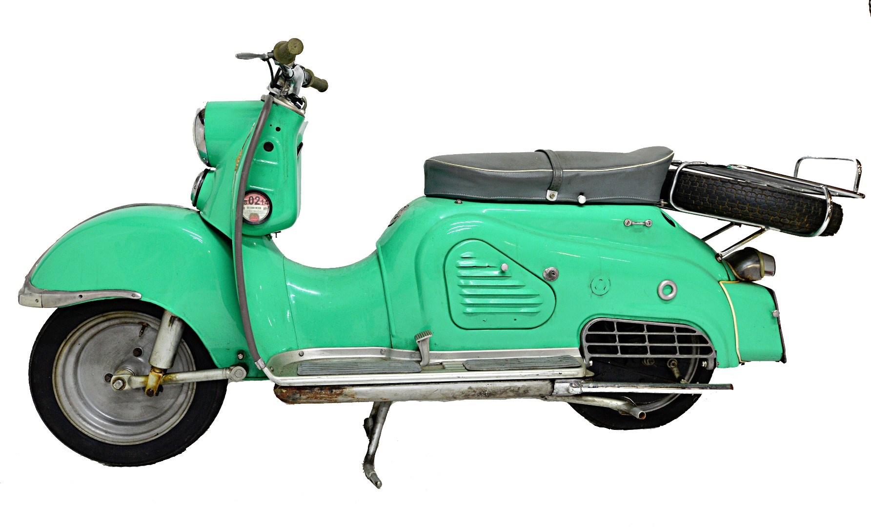 Appraisal: A Zundapp Bella R scooter green last MOT Registration DSL