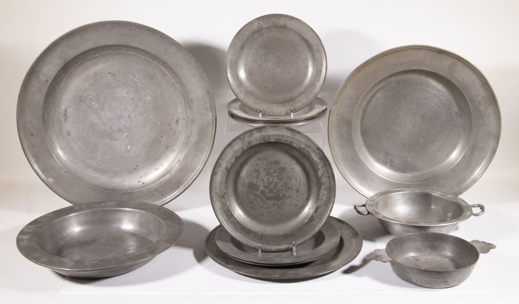 Appraisal: PEWTER PLATES BOWLS Collection of Pieces of Assorted Early Pewter