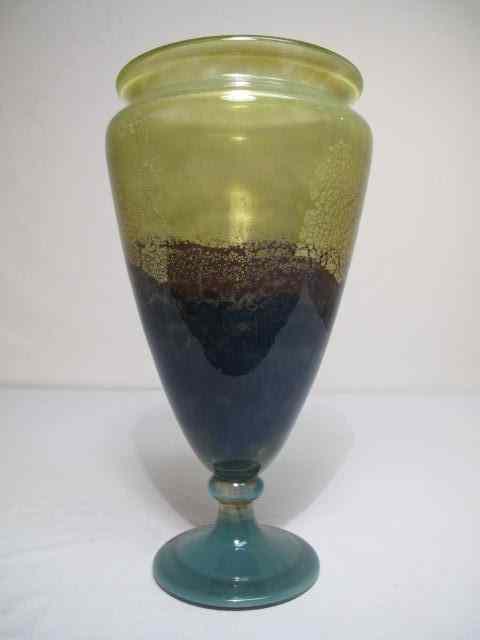 Appraisal: Circa Daum Nancy art glass vase Transparent glass in graduated