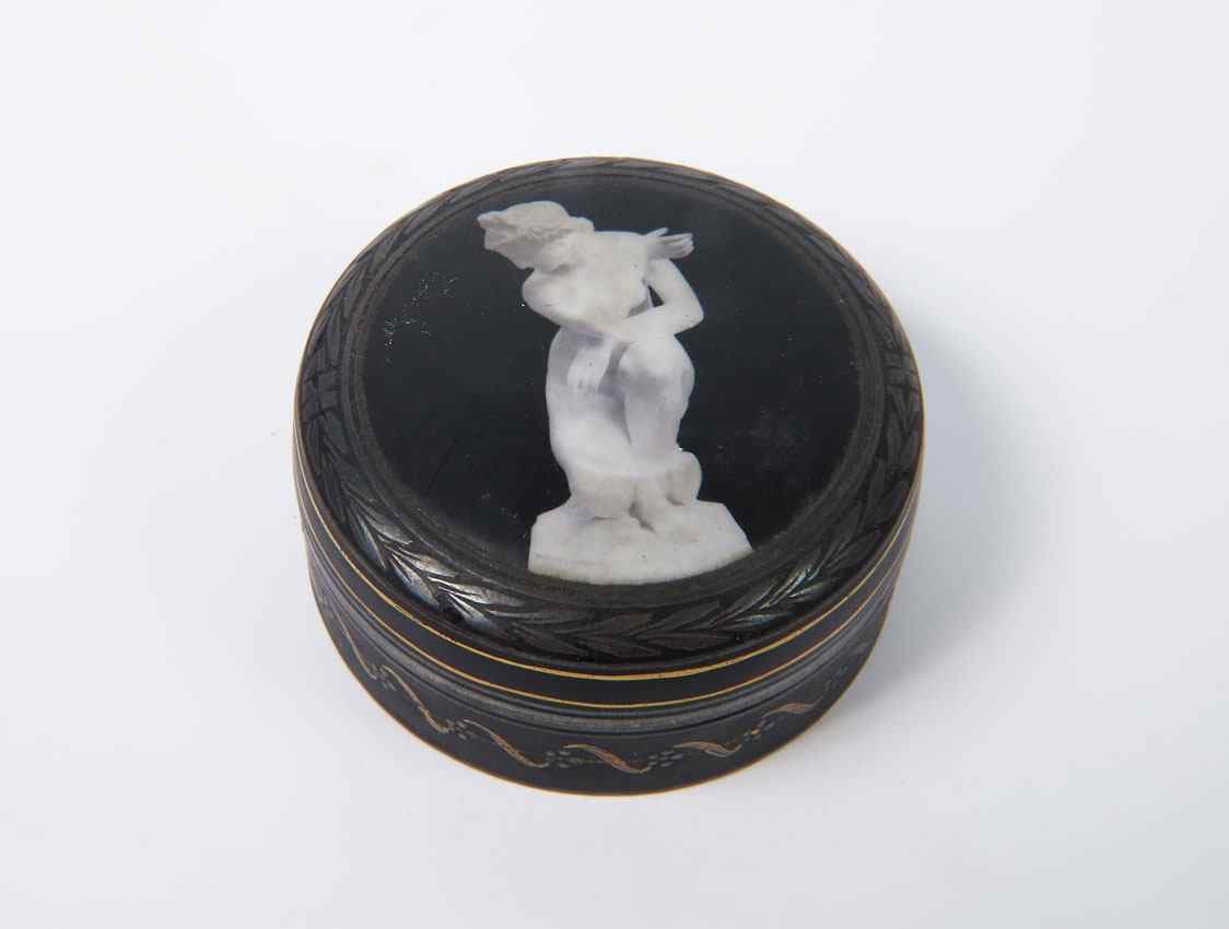 Appraisal: COHEN CHARLES NEOCLASSICAL SILVER PILL BOX Marked with London import