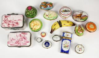 Appraisal: lot of Collection of mostly Limoges and English pill boxes