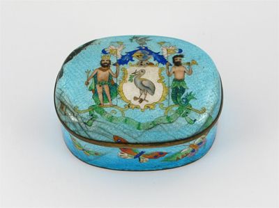 Appraisal: Liverpudlian interest a Japanese gin barrie cloisonn box and cover