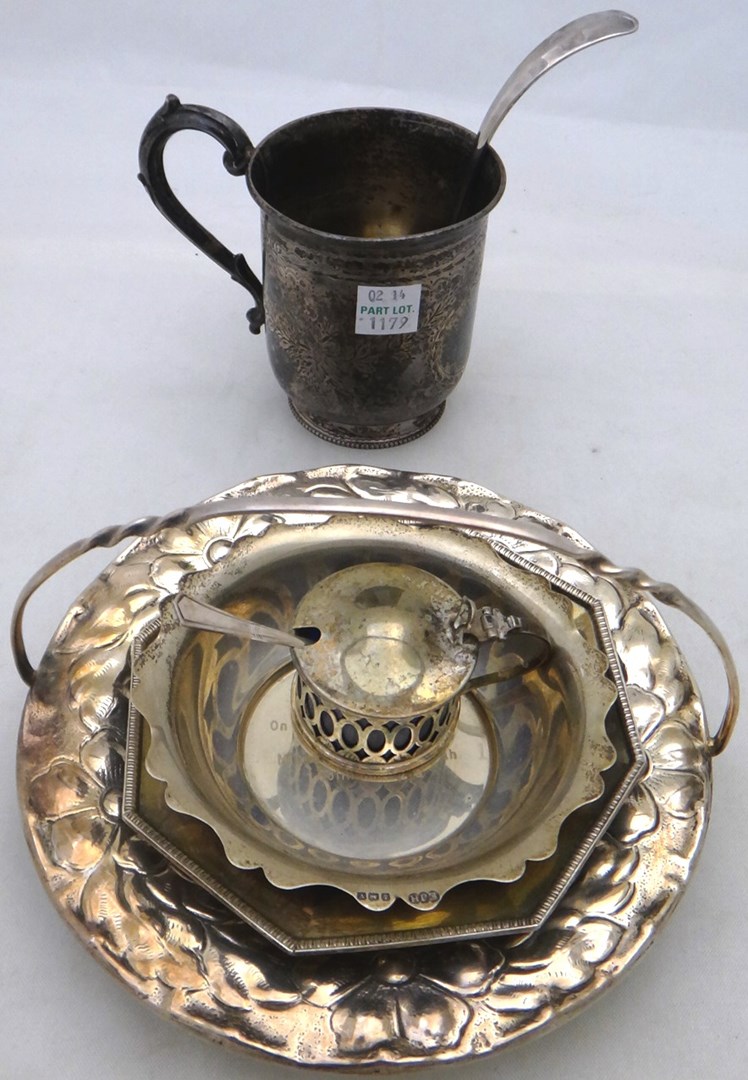 Appraisal: A Victorian silver christening mug with engraved decoration and with