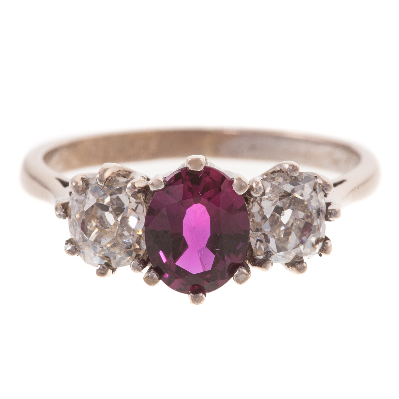 Appraisal: AN ANTIQUE OVAL RUBY OLD MINE CUT DIAMOND RING K