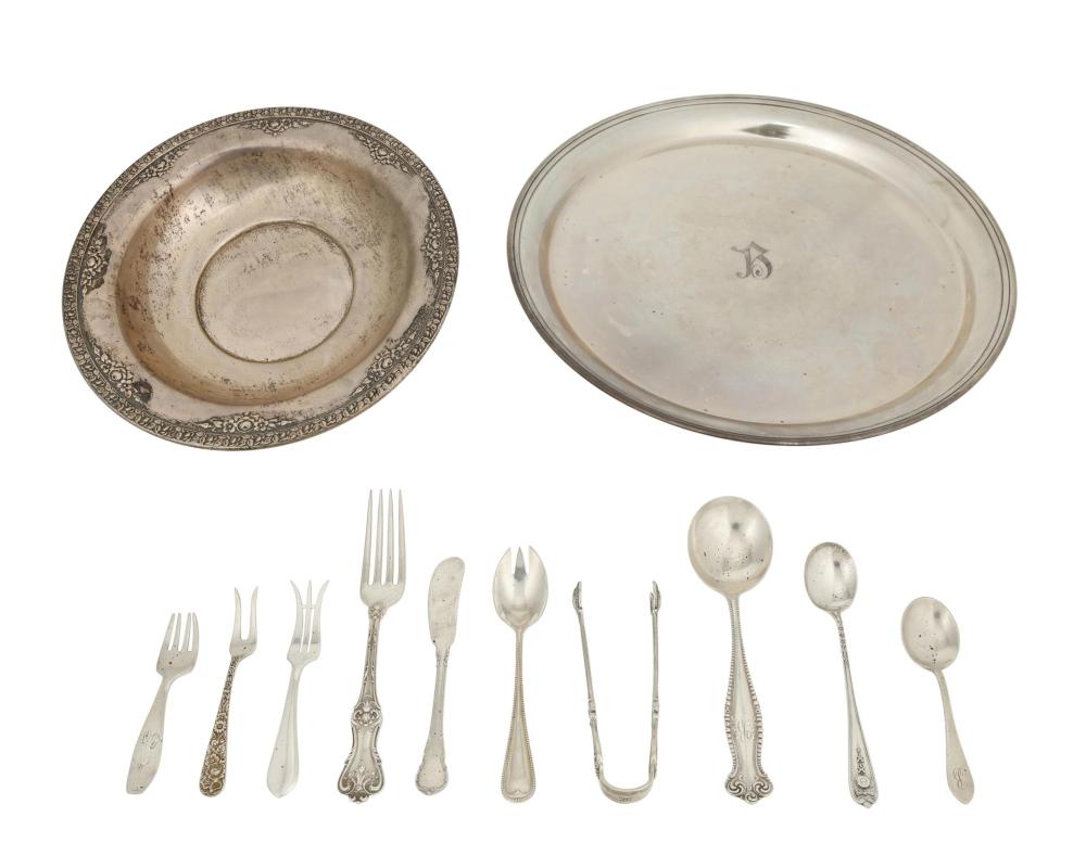 Appraisal: A GROUP OF STERLING SILVER HOLLOWARE AND FLATWAREA group of