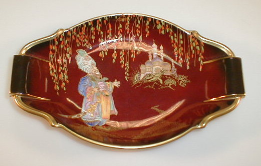 Appraisal: A Carlton ware Rouge Royale dish