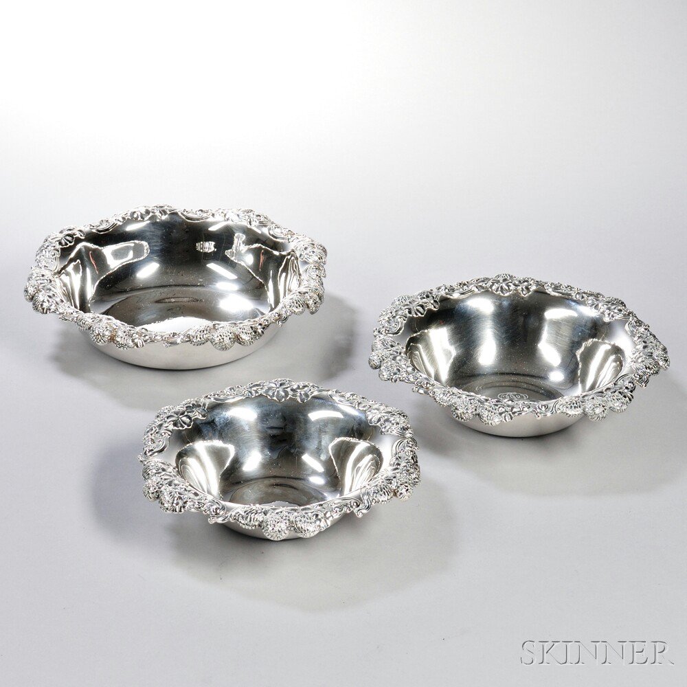 Appraisal: Three Tiffany Co Clover Pattern Sterling Silver Bowls New York