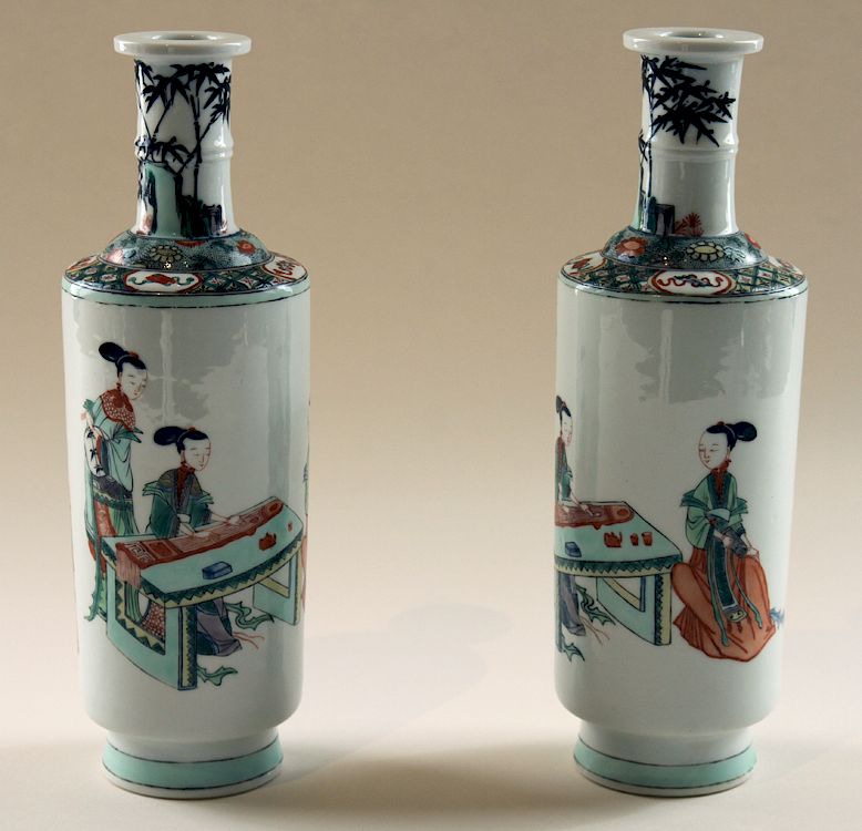 Appraisal: PAIR JAPANESE HAND PAINTED PORCELAIN VASES A pair of Japanese