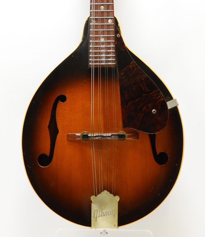 Appraisal: GIBSON MODEL A MANDOLIN Michigan Circa Tear drop shaped tortoise