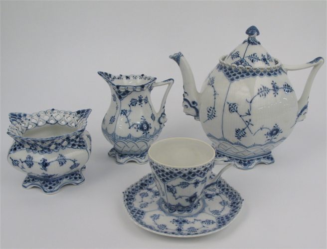 Appraisal: PIECE ROYAL COPENHAGEN TEA SET in the Blue Fluted Full