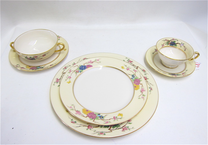 Appraisal: FIFTY-THREE PIECE LENOX FINE CHINA SET in the Mandarin pattern