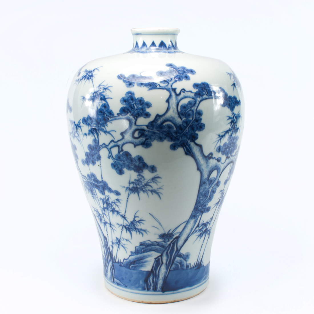 Appraisal: CHINESE BLUE AND WHITE MEIPING VASE Chinese blue and white