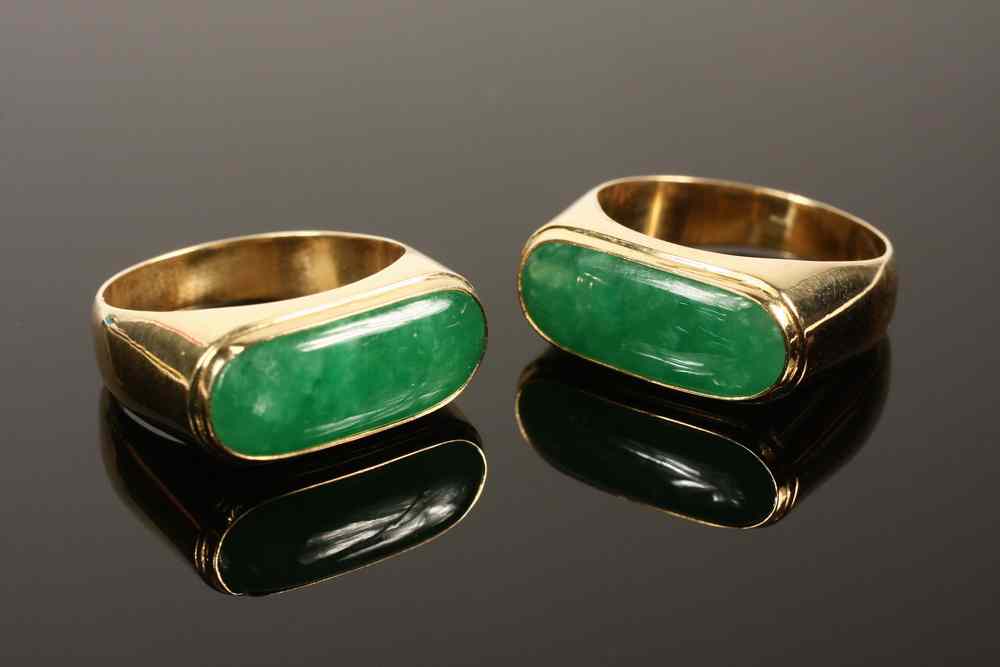 Appraisal: RINGS - Set of K yellow gold rings with each