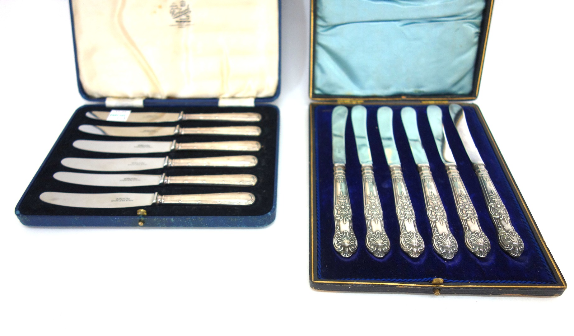 Appraisal: A cased set of six Edwardian silver Queen's pattern tea