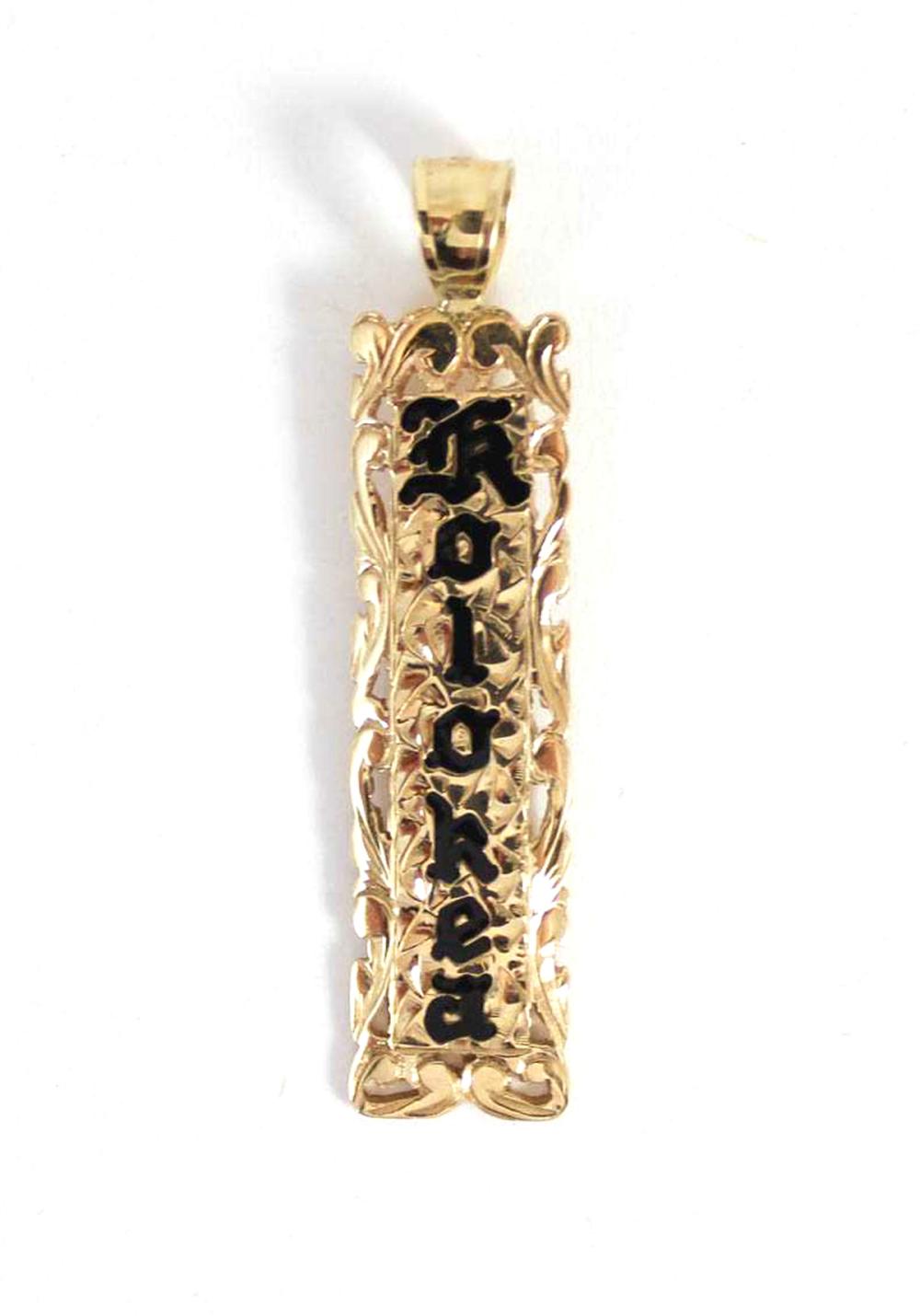 Appraisal: HAWAIIAN FOURTEEN KARAT GOLD PENDANT The k yellow gold vertical