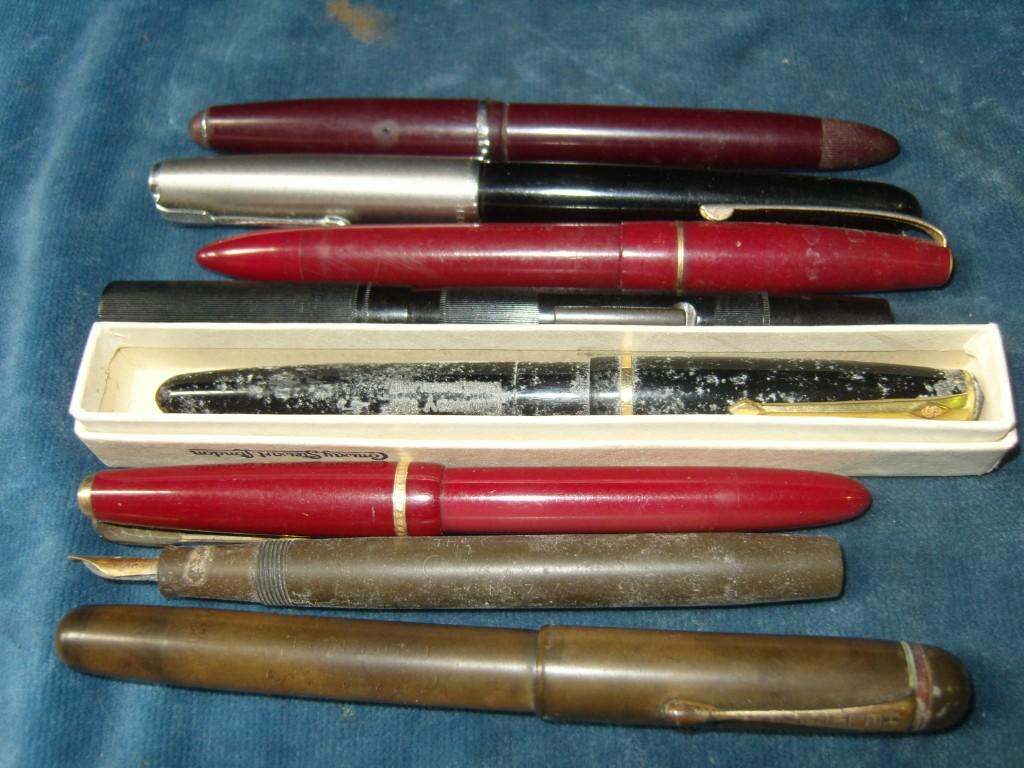 Appraisal: A collection of various fountain pens including those by Conway