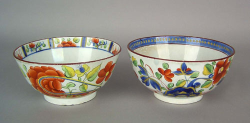 Appraisal: Two Gaudy Dutch waste bowls in the oyster and single