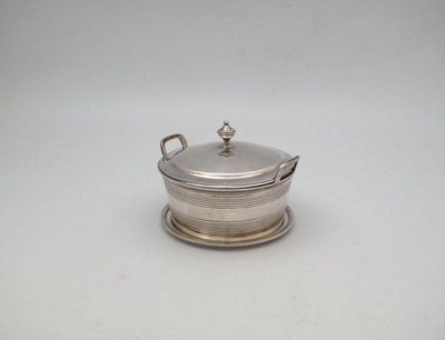 Appraisal: A George IV silver butter tub cover and stand by