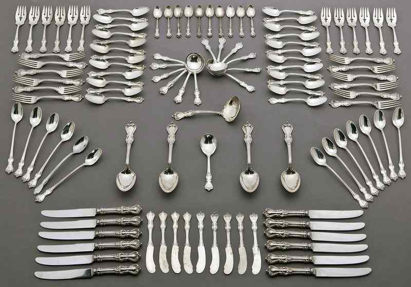 Appraisal: Pcs Reed and Barton ''Marlborough'' sterlingsilver flatware including teaspoons iced