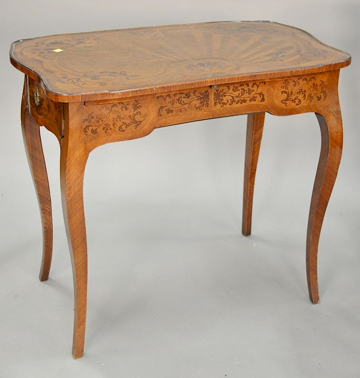 Appraisal: Inlaid Louis XV style table with pull out leather top