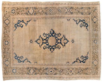 Appraisal: th century Sultanabad rug blue and pale olive central medallion