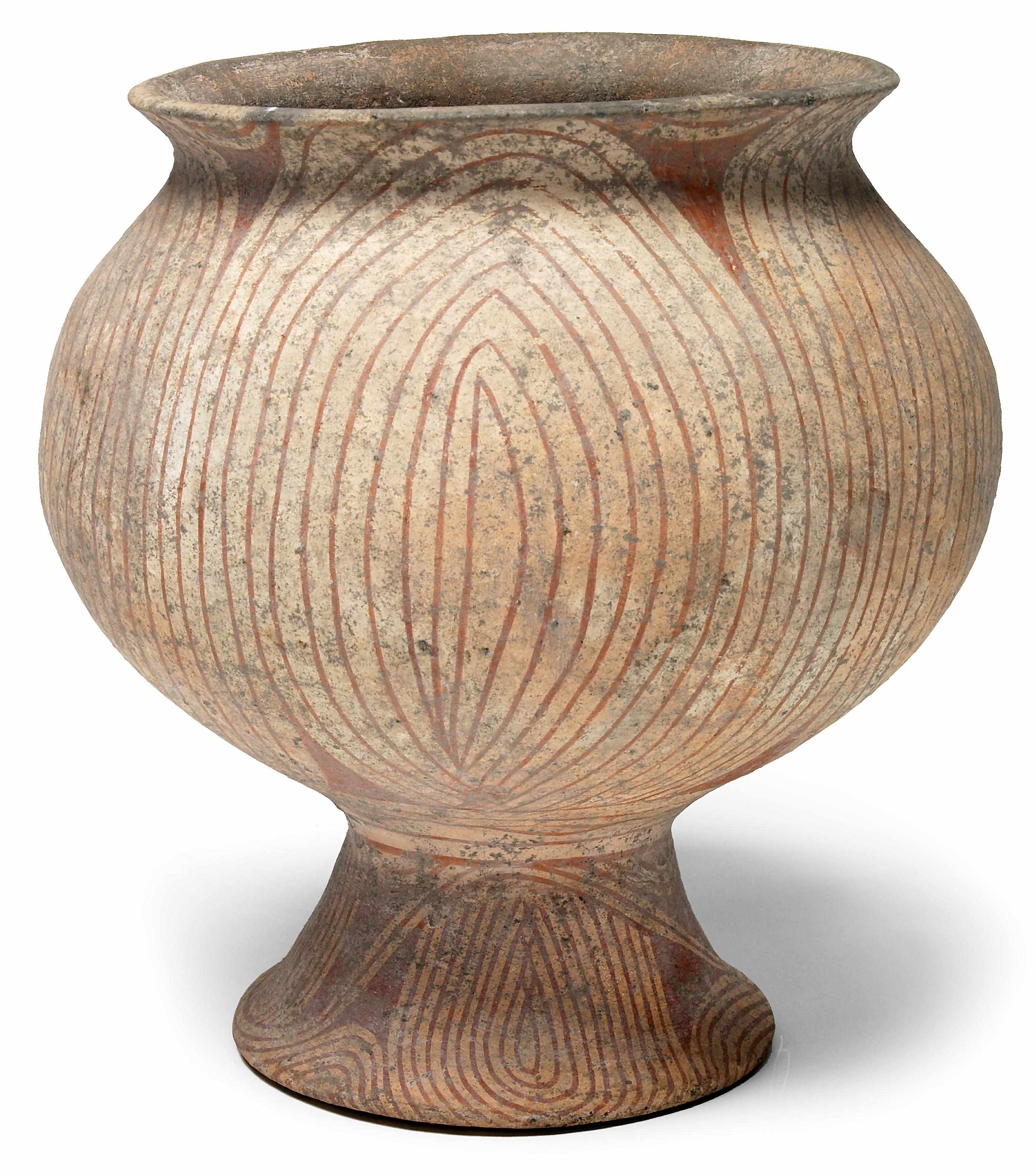 Appraisal: A Vietnamese Ban Chiang red pottery jar late period -