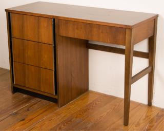 Appraisal: Bassett Furniture Chrome Walnut Veneer Desk Bassett Furniture desk with