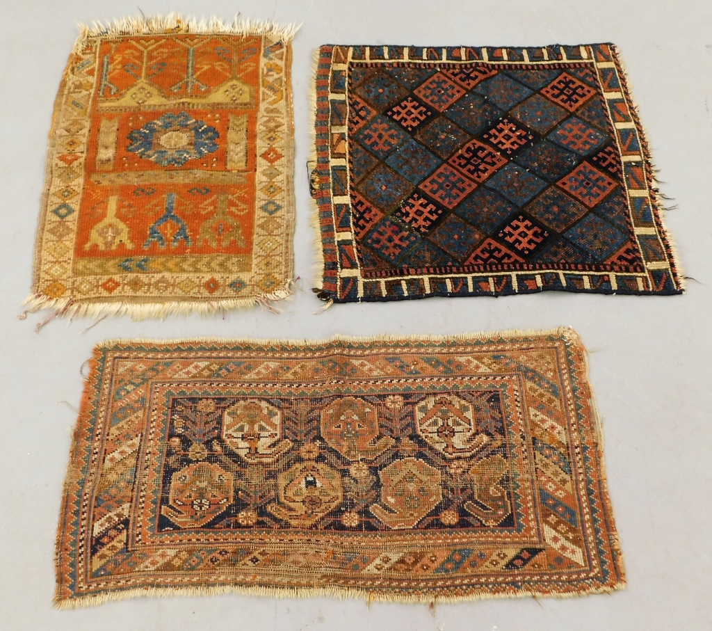 Appraisal: SMALL MIDDLE EASTERN GEOMETRIC ENTRY CARPET RUGS Middle East th