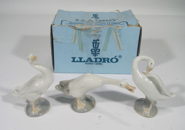 Appraisal: Boxed set of three Lladro porcelain ducks factory marks to