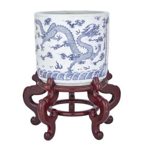 Appraisal: A Massive Blue and White Dragon Incense Burner Tongzhi Mark