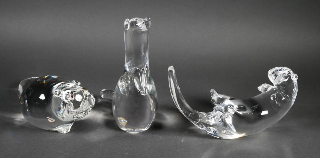 Appraisal: Three Steuben glass animals sculptures otter x x beaver with