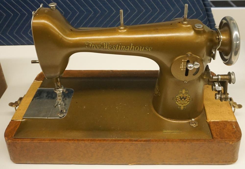 Appraisal: FREE-WESTINGHOUSE SEWING MACHINE WITH CARRYING CASE STYLE NO Free-Westinghouse Sewing